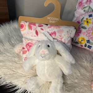 Modern Baby brand new baby blanket with bunny perfect for Easter pink floral